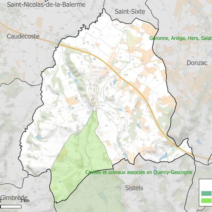 Photo de Huizen, Stadhuisplein in Dunes